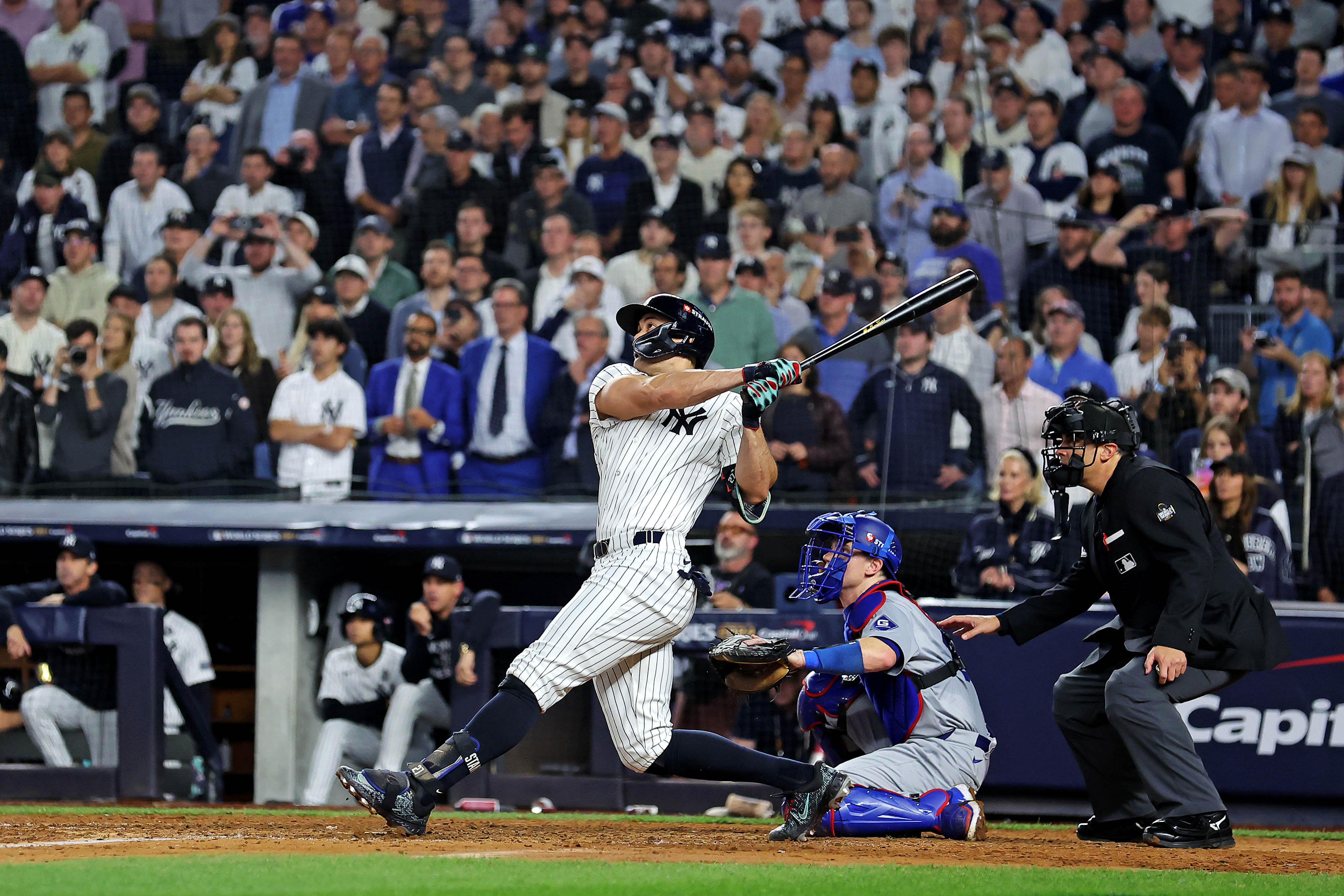 Giancarlo Stanton doesn't want to wear his AL ring (Imagn)